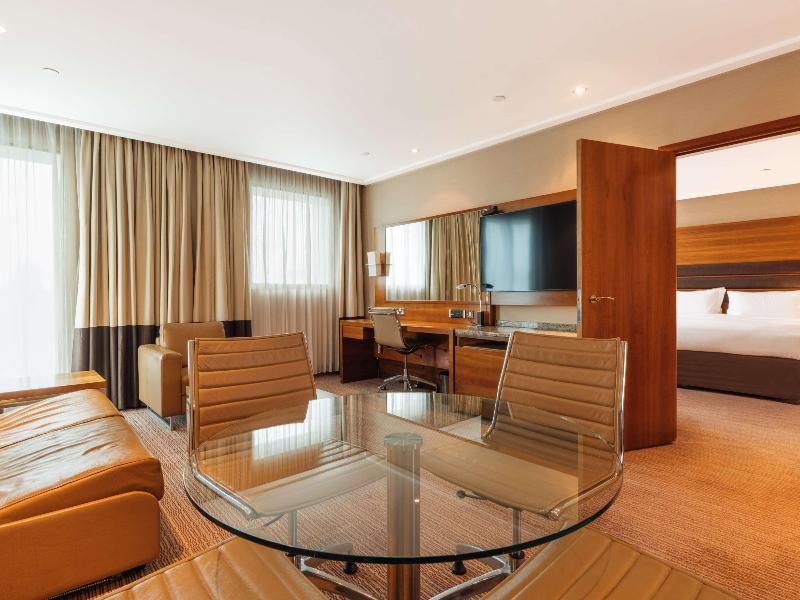 Sofitel London Heathrow image