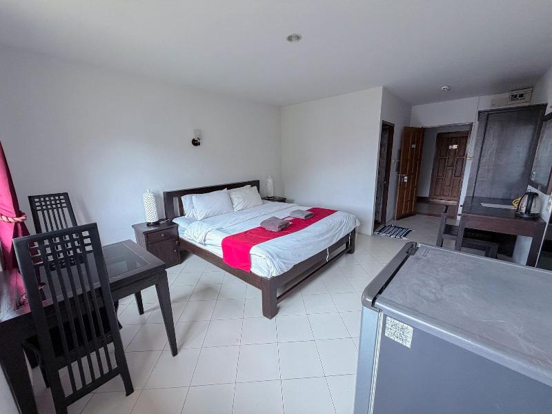 Budget Stars Hotel Chiang Mai image