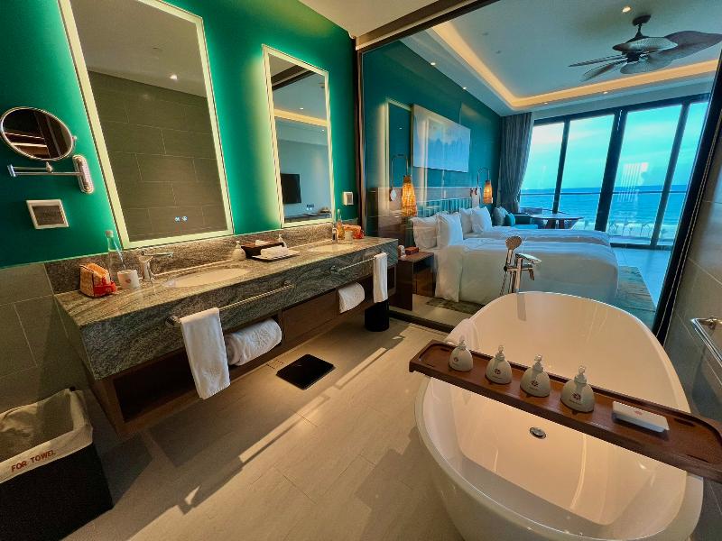Angsana Quan Lan Ha Long Bay Hotel & Resort image