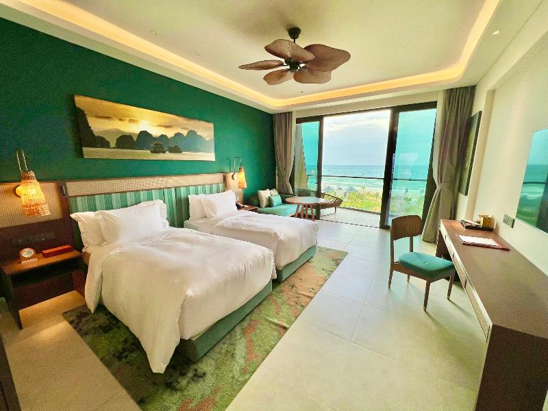 Angsana Quan Lan Ha Long Bay Hotel & Resort image