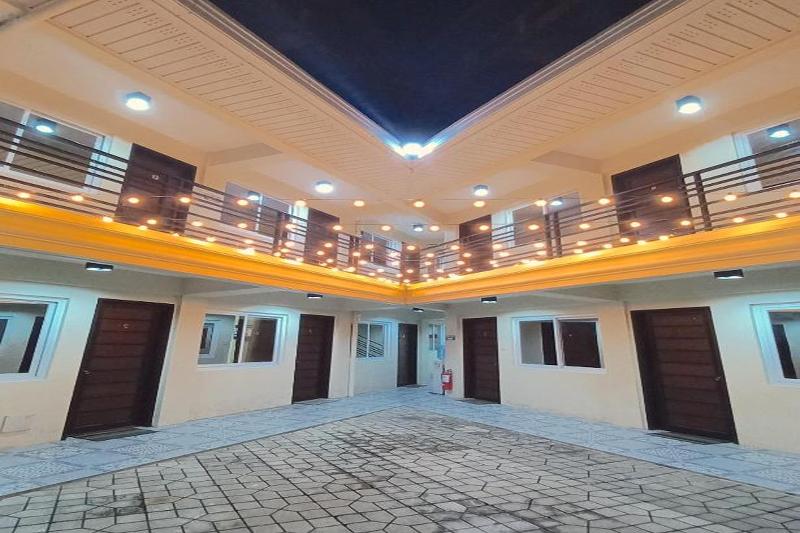 Happy Grey Hotel Vigan By Zuzu