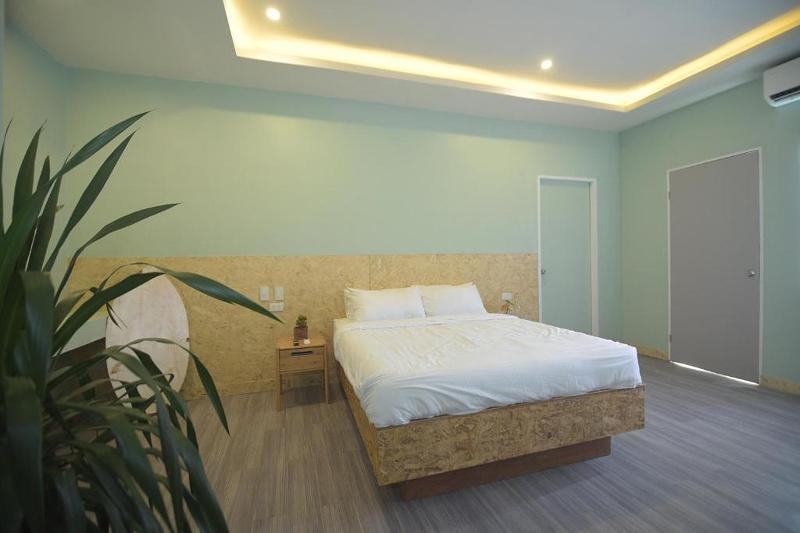 Mosaic Liwliwa Hotel Near Beach By Zuzu