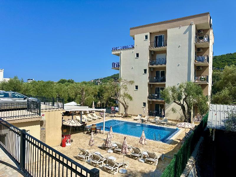 Akhdar Apartments image