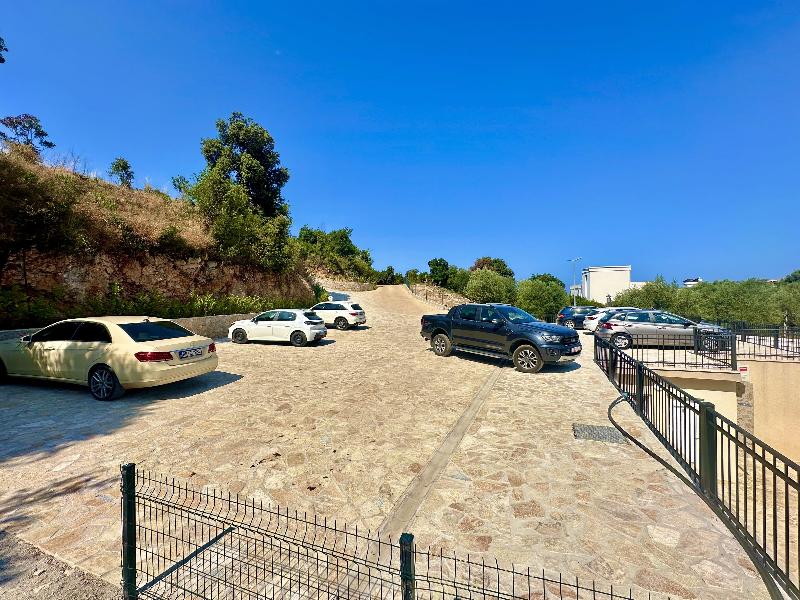 Akhdar Apartments image