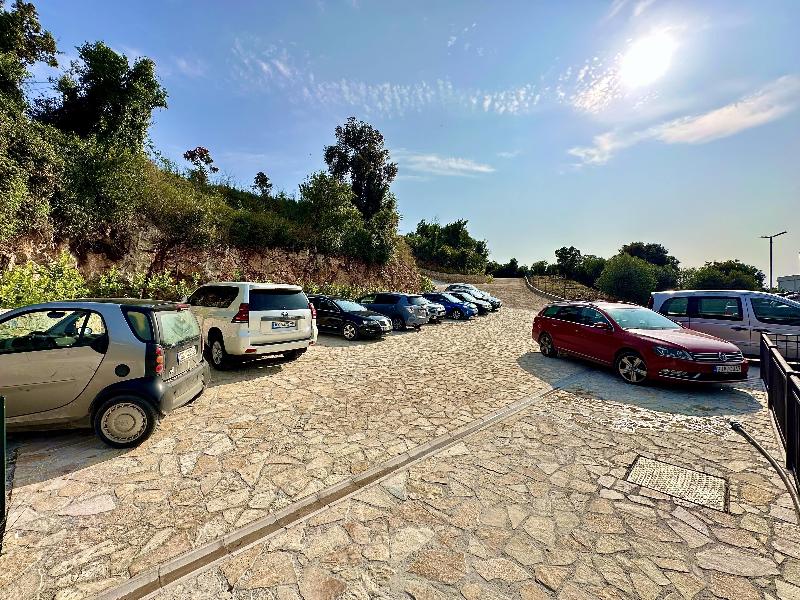 Akhdar Apartments image