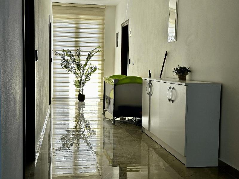 Akhdar Apartments image