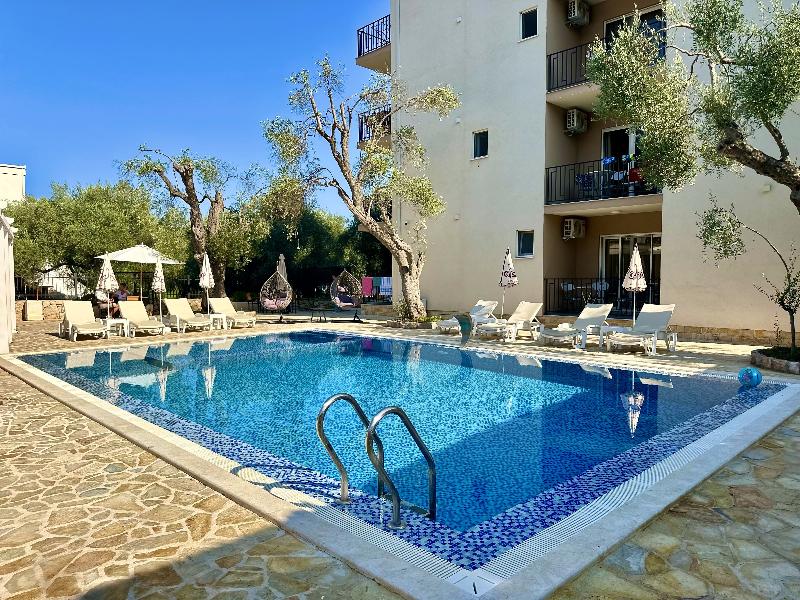 Akhdar Apartments image