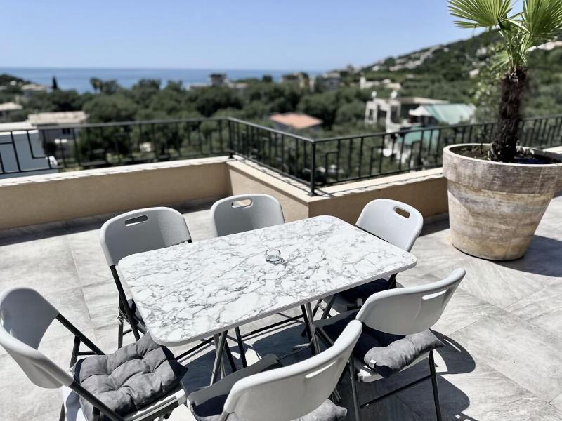 Akhdar Apartments image