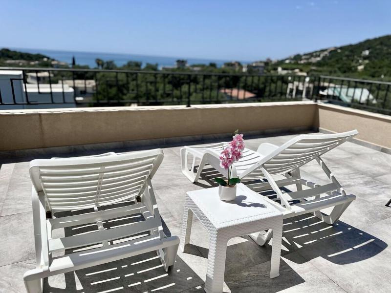 Akhdar Apartments image