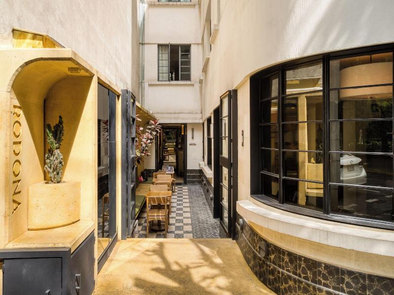 Rodona Hotel image