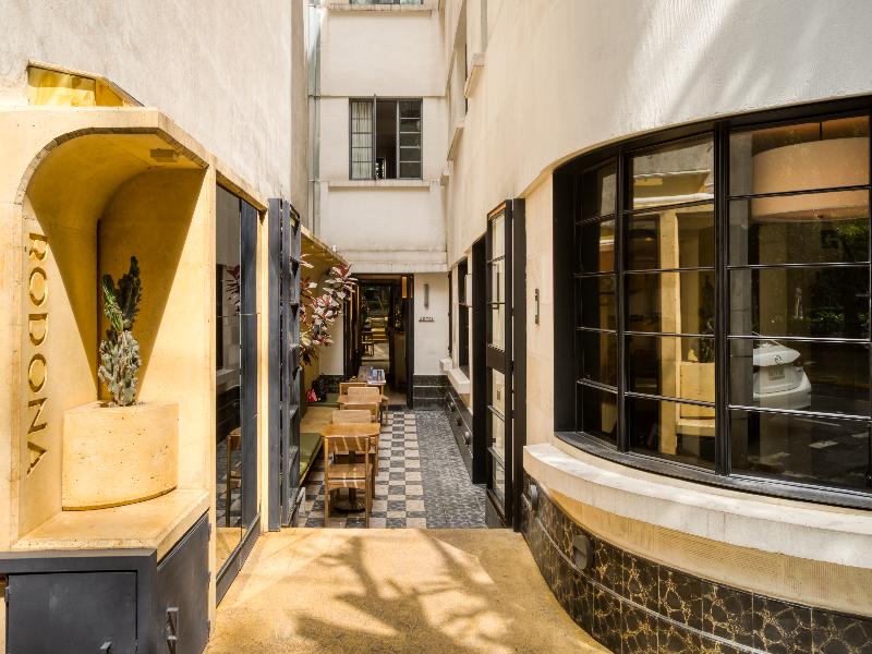 Rodona Hotel image