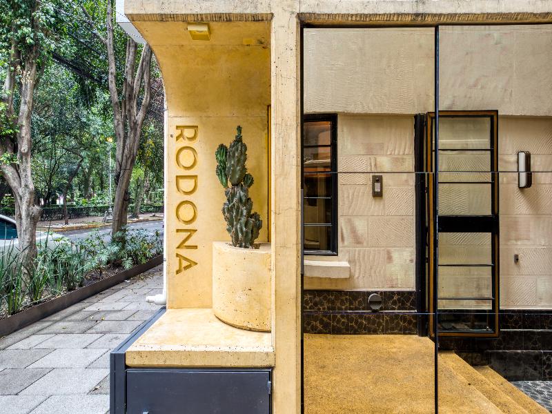 Rodona Hotel image