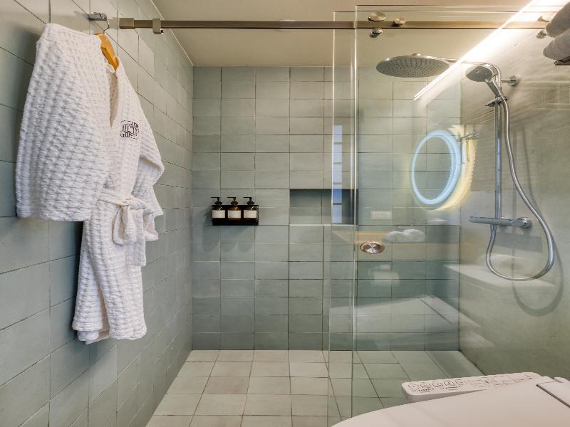 Rodona Hotel image