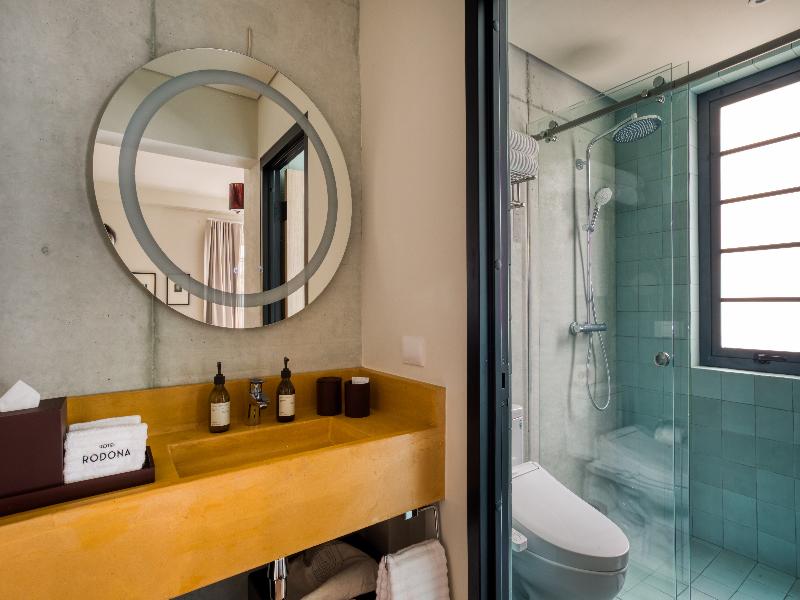 Rodona Hotel image