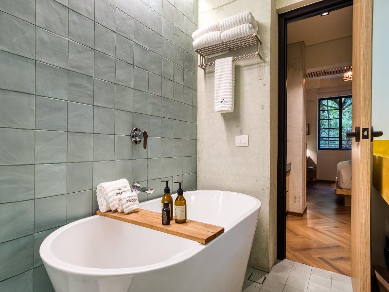 Rodona Hotel image