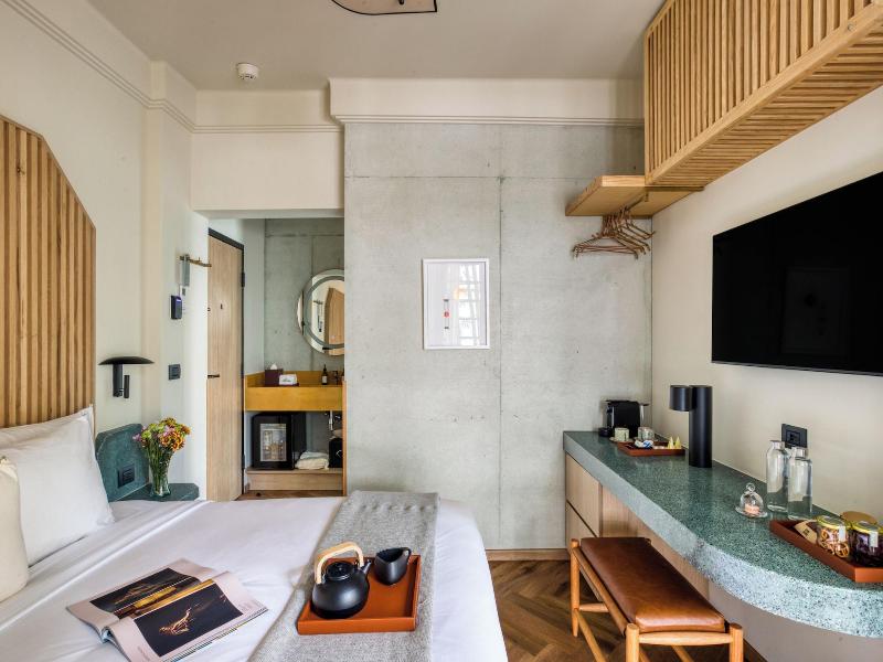 Rodona Hotel image