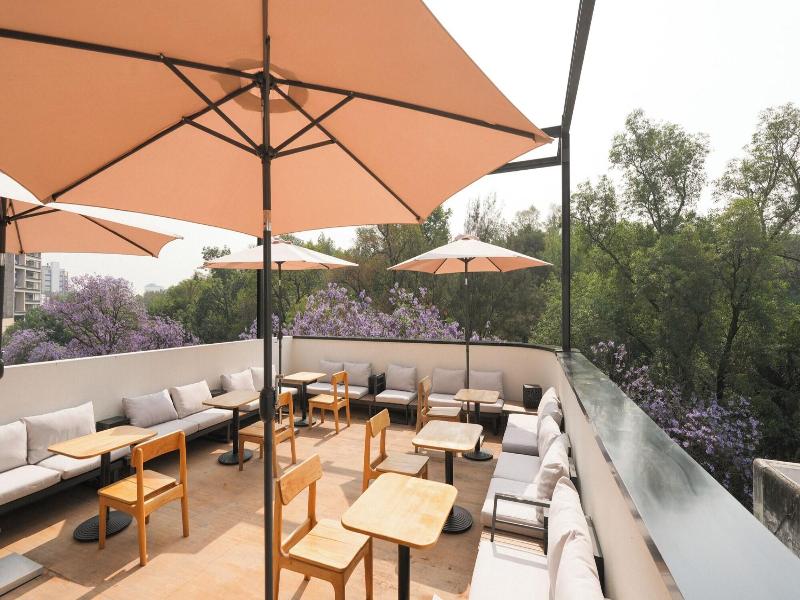Rodona Hotel image