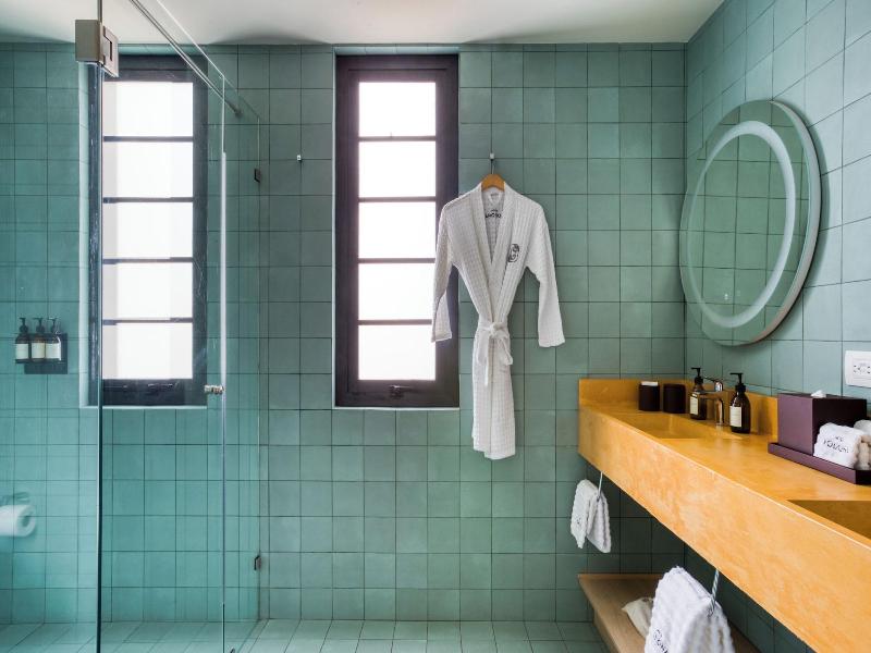 Rodona Hotel image