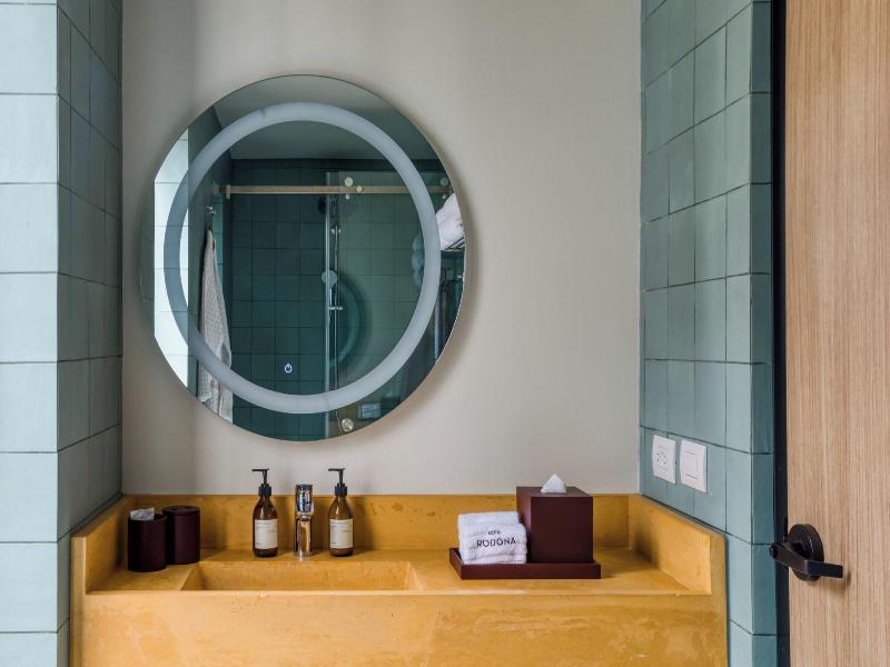 Rodona Hotel image