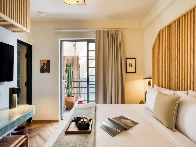 Rodona Hotel image
