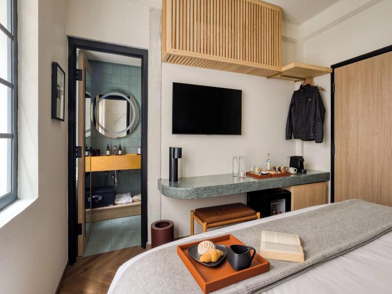 Rodona Hotel image