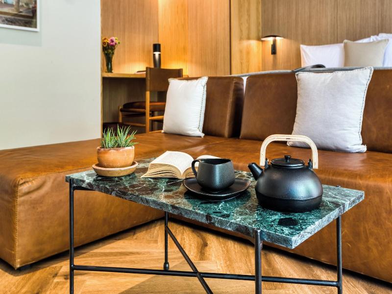 Rodona Hotel image