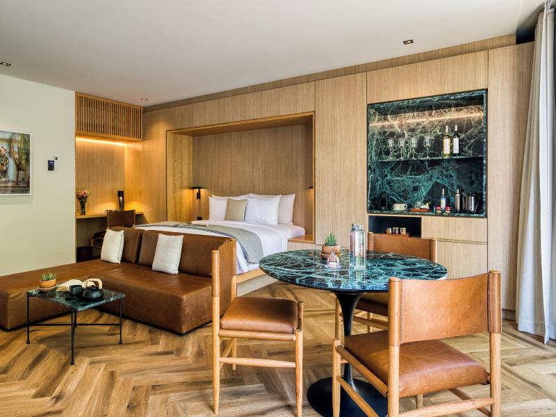 Rodona Hotel image