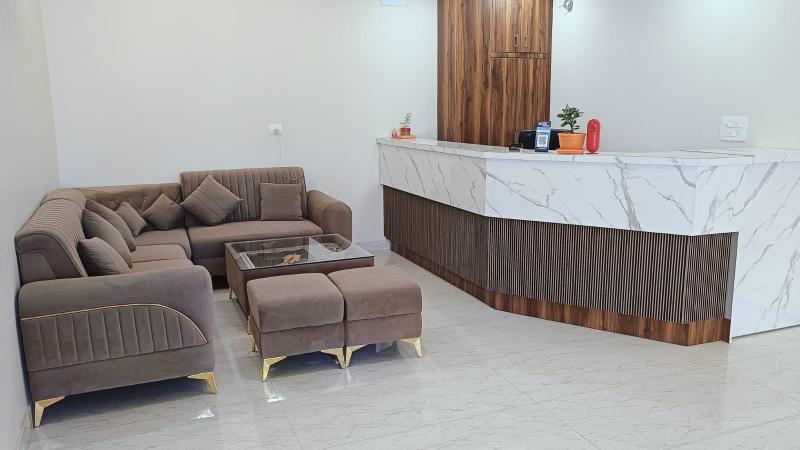 Hotel Wings Grand image