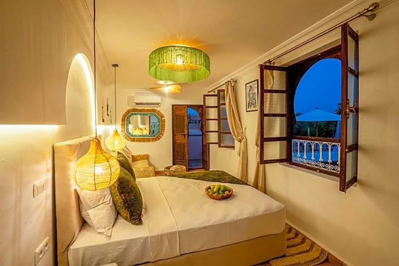 Riad Yalla Habibi image