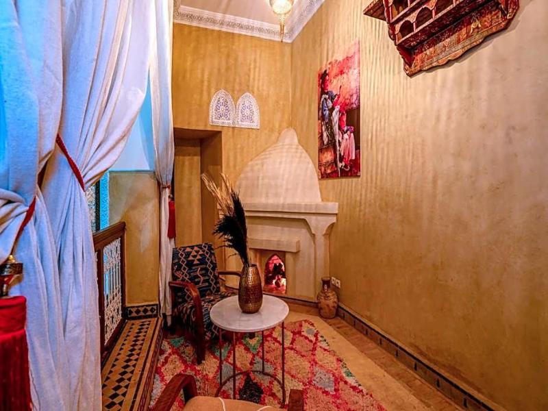 Riad Yalla Habibi image