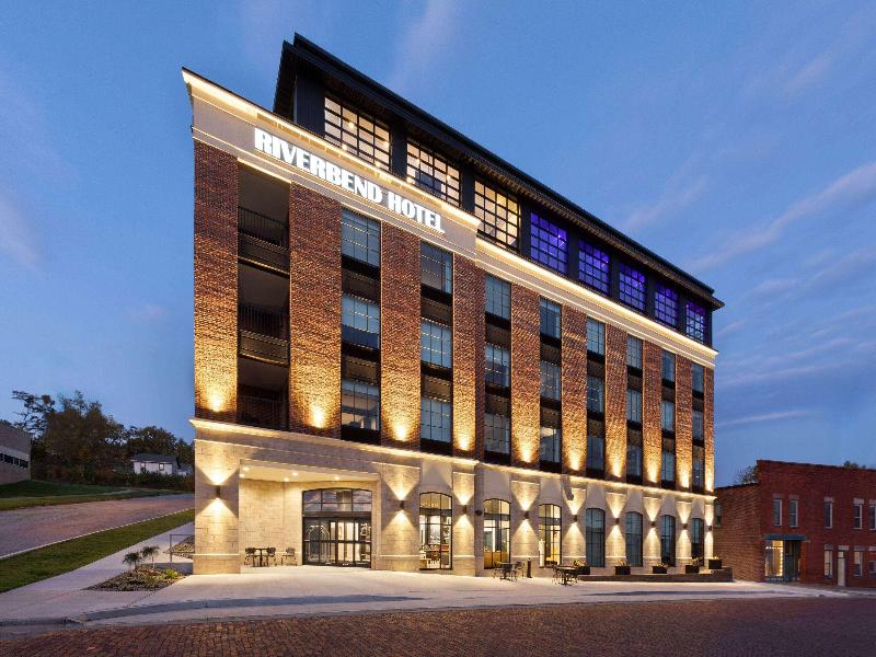 Riverbend Hotel And Suites Trademark Collection image