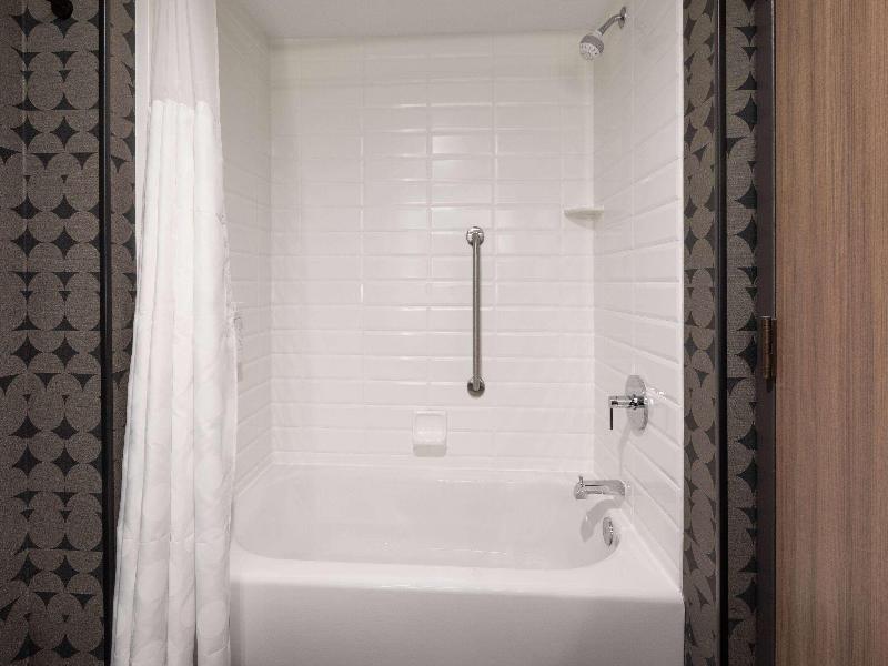 Riverbend Hotel And Suites Trademark Collection image