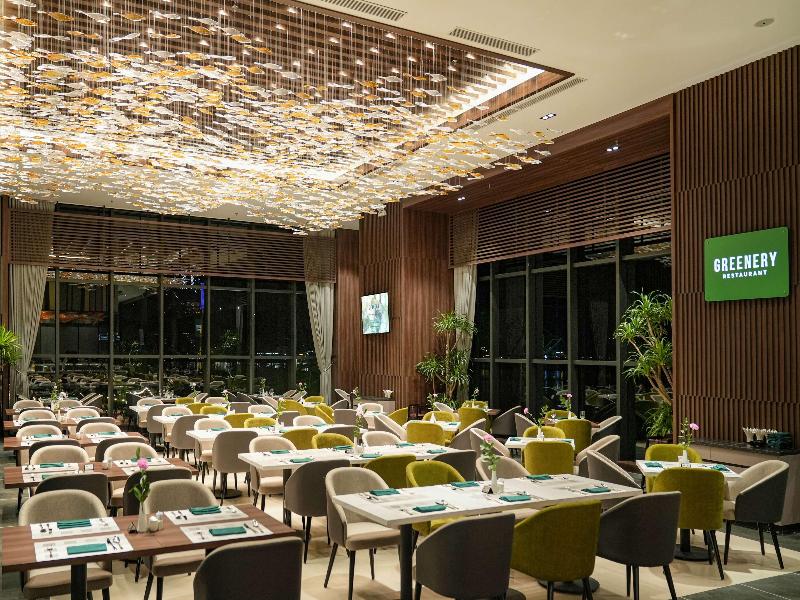 Wyndham Garden Legend Halong image
