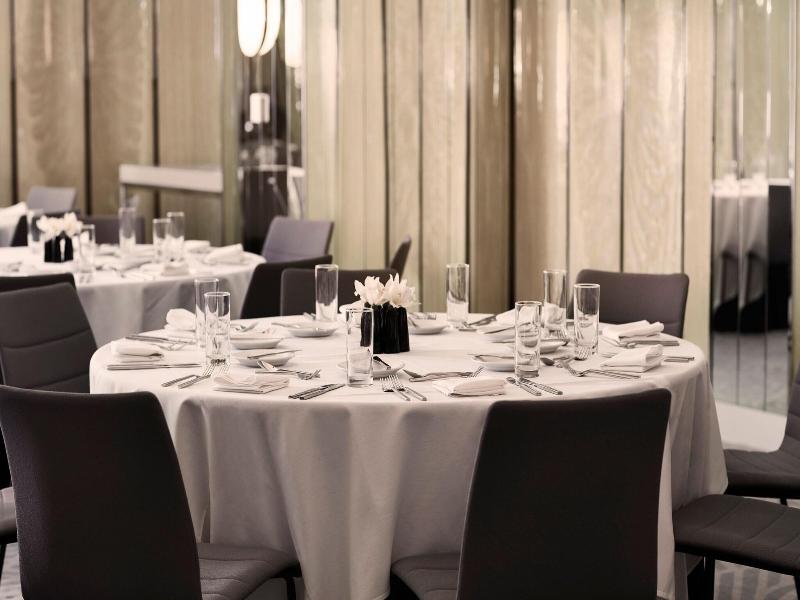 The Luxury Collection Hotel Manhattan Midtown image