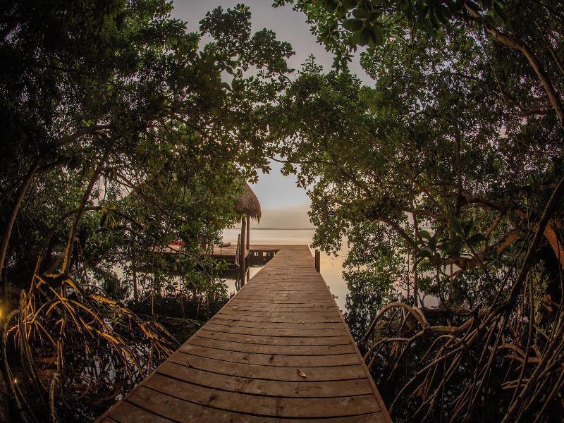 Amaranto Bacalar Hotel Boutique image