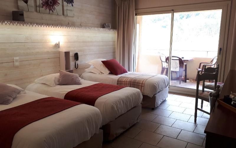 Logis Hotel Le Mont Barral image