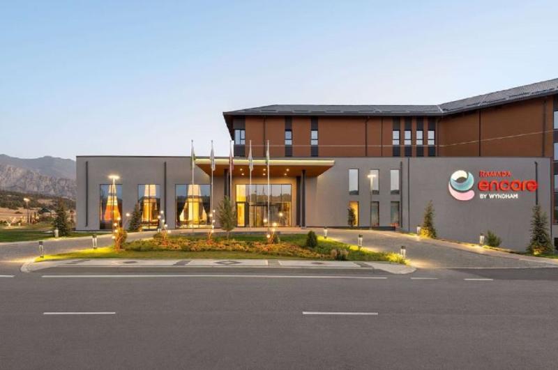 Ramada Encore By Wyndham Zomin image