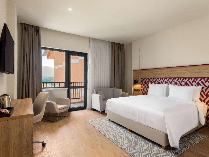 Ramada Encore By Wyndham Zomin image