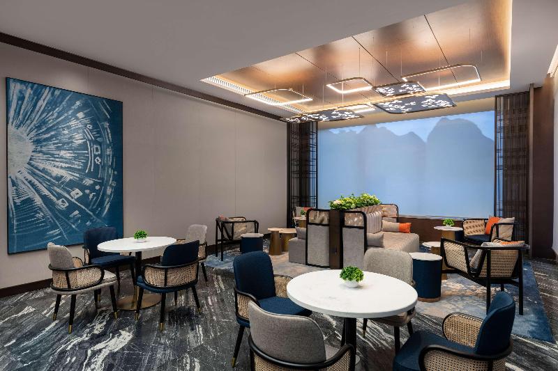 Hilton Garden Inn Xingyi Wanfenglin image