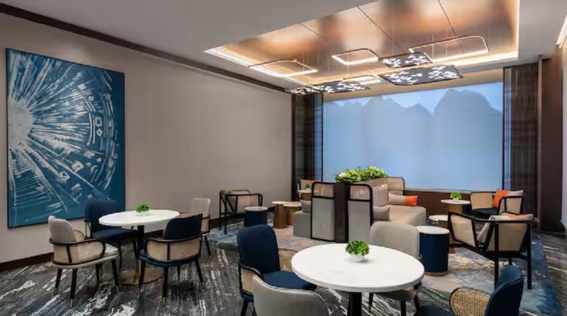 Hilton Garden Inn Xingyi Wanfenglin image