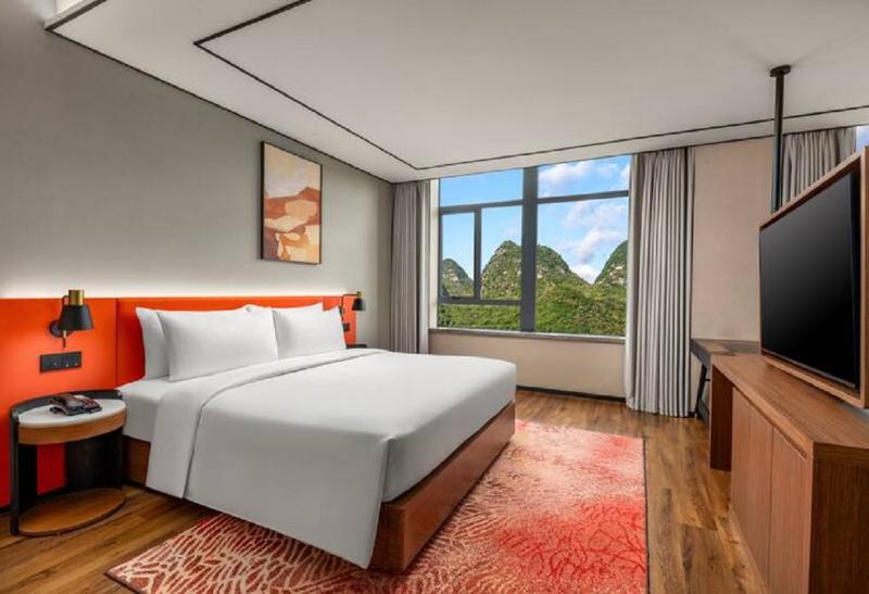 Hilton Garden Inn Xingyi Wanfenglin image