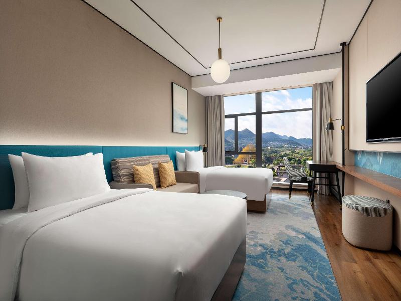 Hilton Garden Inn Xingyi Wanfenglin image