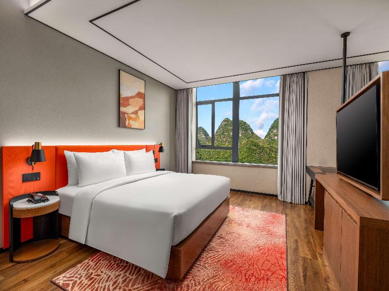 Hilton Garden Inn Xingyi Wanfenglin image