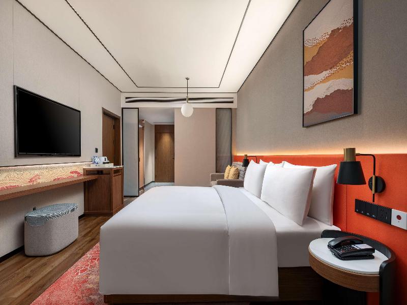 Hilton Garden Inn Xingyi Wanfenglin image