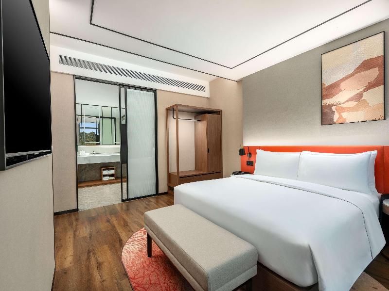 Hilton Garden Inn Xingyi Wanfenglin image