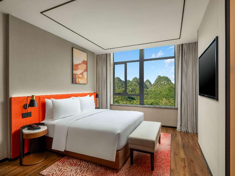 Hilton Garden Inn Xingyi Wanfenglin image