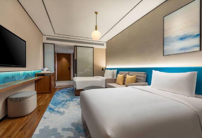 Hilton Garden Inn Xingyi Wanfenglin image