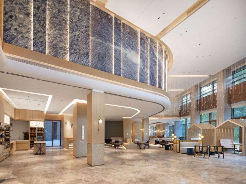 Hilton Garden Inn Jingdezhen Taoyuan Valley image