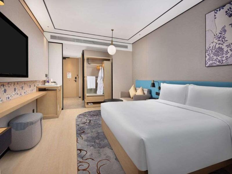 Hilton Garden Inn Jingdezhen Taoyuan Valley image