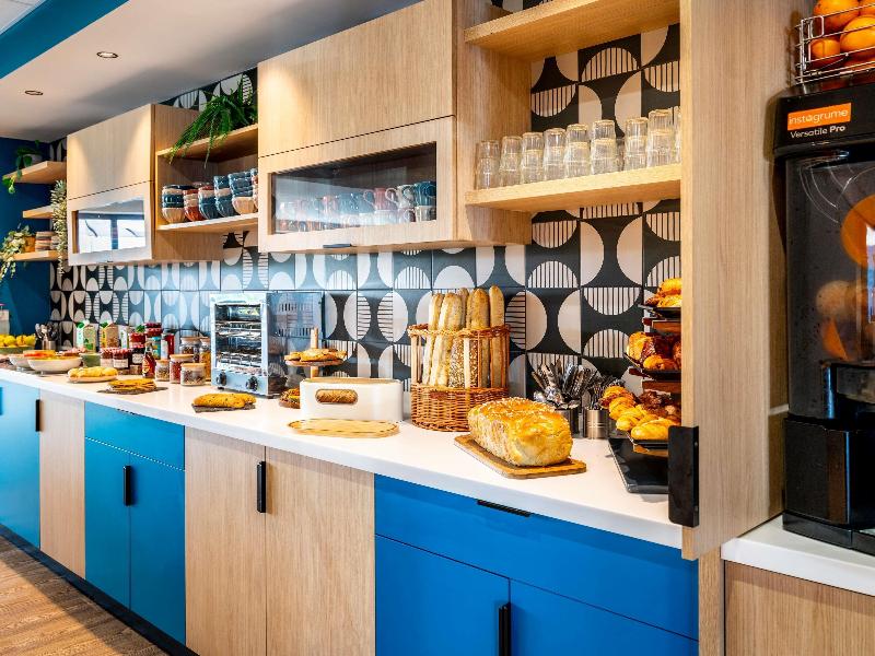 Ibis Styles Miramas image